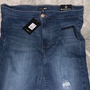 Fashion Nova NWT size 15/32 super high rise